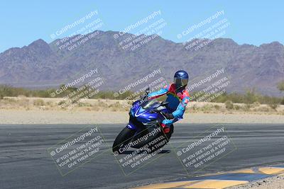 media/Mar-24-2025-Moto Forza (Mon) [[57ce5c5cff]]/3-Beginner Group/Session 3 (Turn 6 Inside)/